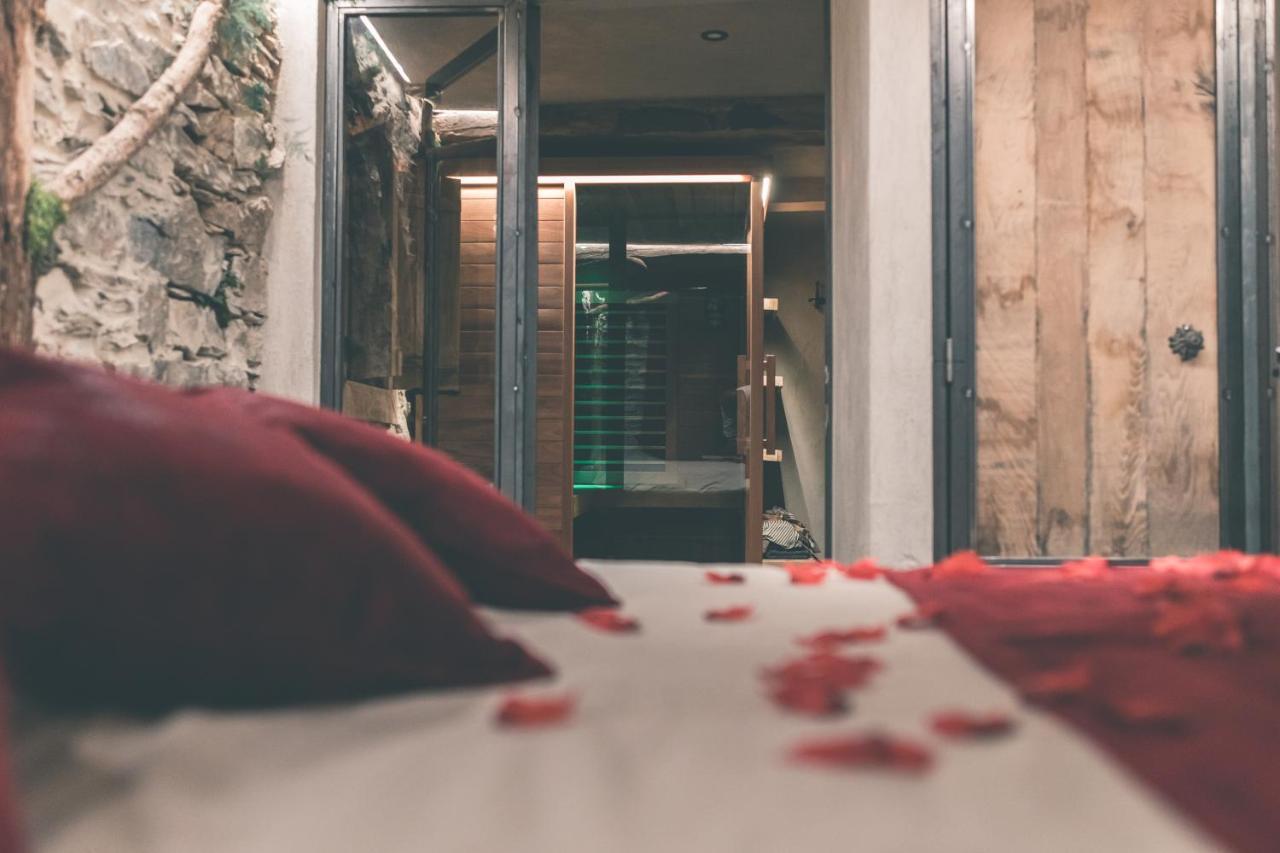 Romantic Getaway - Sauna And Jacuzzi - El Clandestino Стумон Экстерьер фото